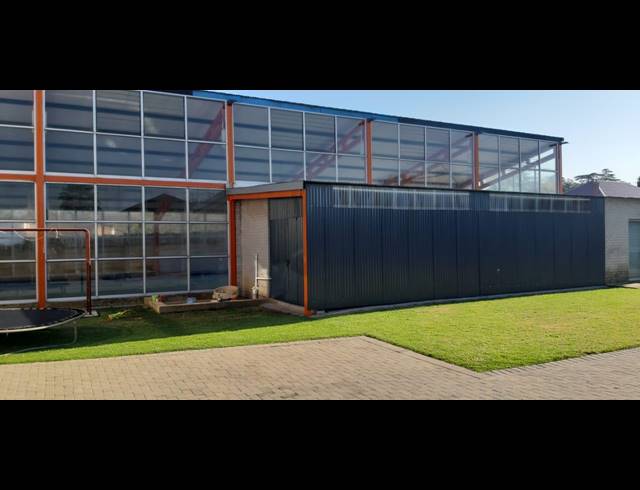 693M² BUILDING FOR SALE IN HEIDELBERG CENTRAL